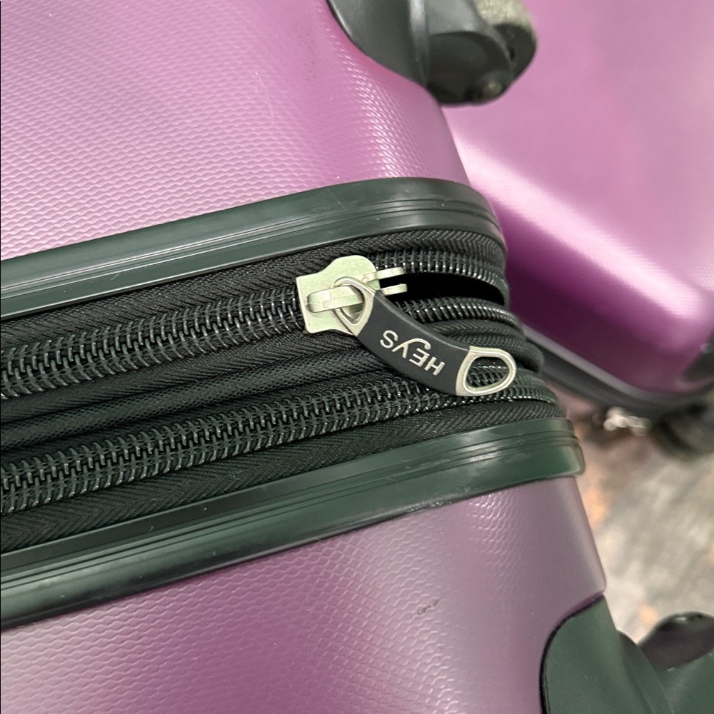 2 Piece Set Of Heys Hardside Spinner Luggage In Purple. Carry On And Checked Bag - Picture 14 of 16